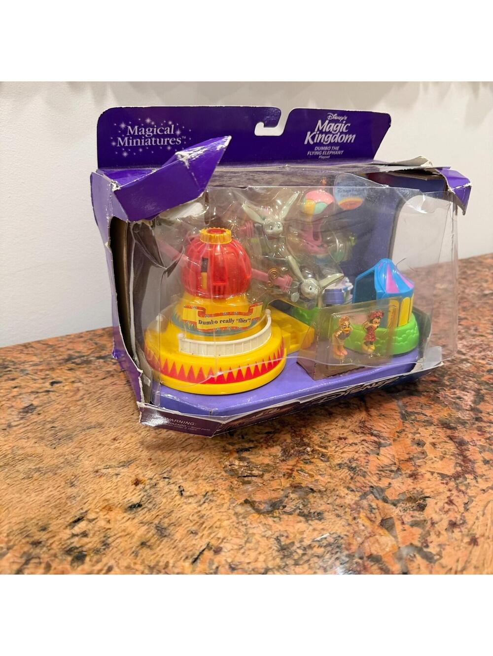 Vintage 2000 Mattel Disney Magic Kingdom Dumbo the Flying Elephant Playset